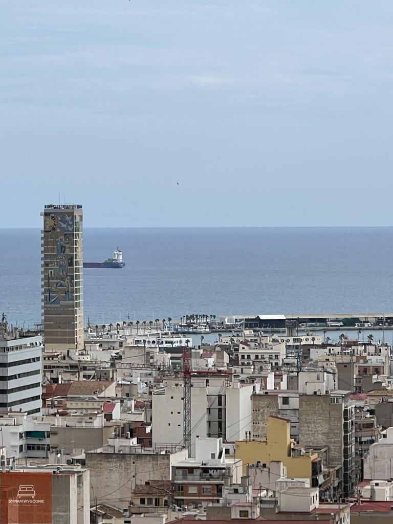 panorama z zamku San Fernando w Alicante