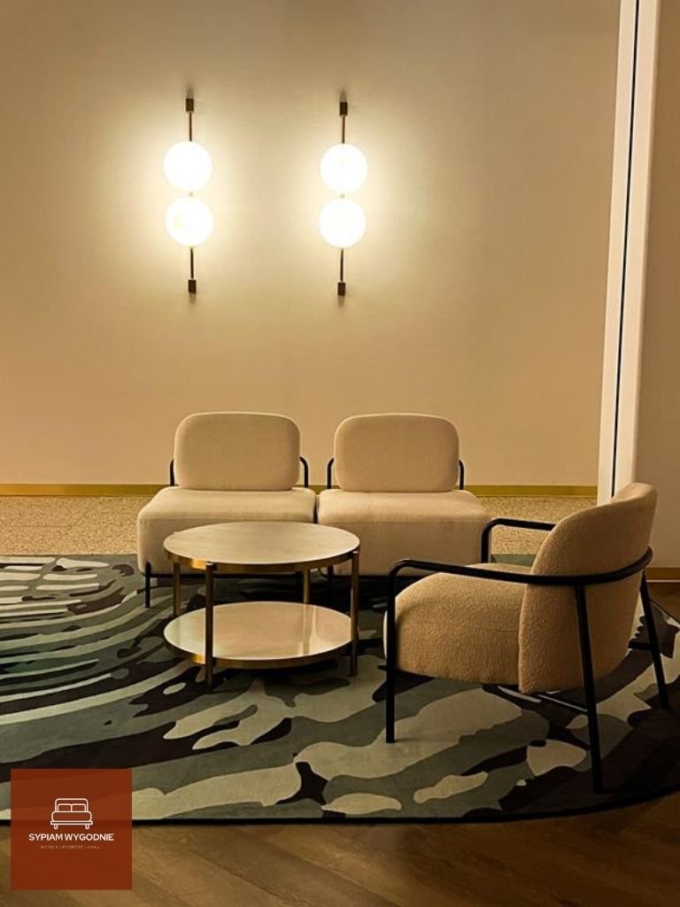 lobby w hotelu Movenpick Wrocław